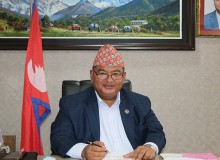 मेनपावरको काम गर्ने कन्सल्टेन्सीलाई कारवाही गर्ने श्रममन्त्री श्रेष्ठको घोषणा